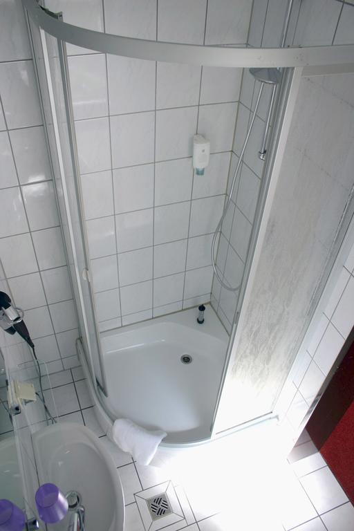 Haus Am Eberbach Ξενοδοχείο Stadtoldendorf Δωμάτιο φωτογραφία